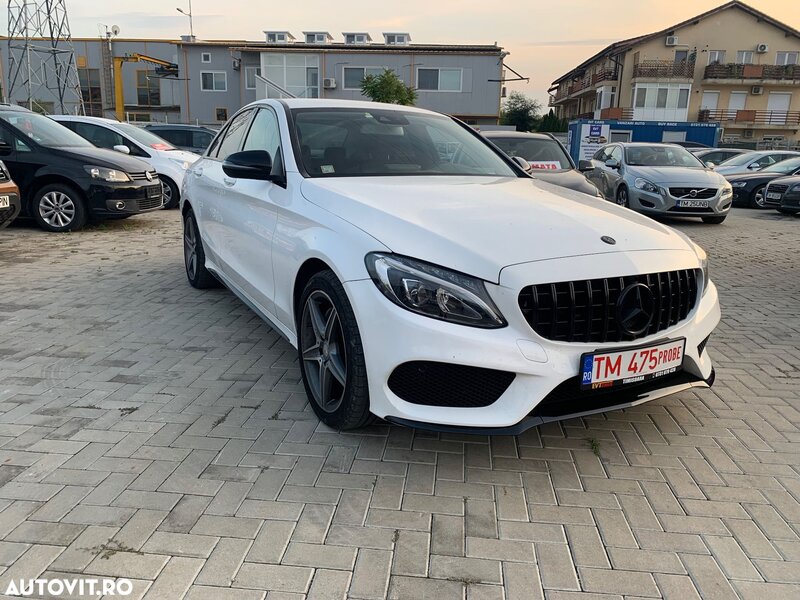 Mercedes-Benz C 220